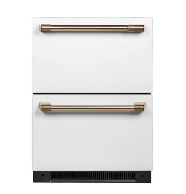 Café™ 5.7 Cu. Ft. Built-In Dual-Drawer Refrigerator – CDE06RP4NW2