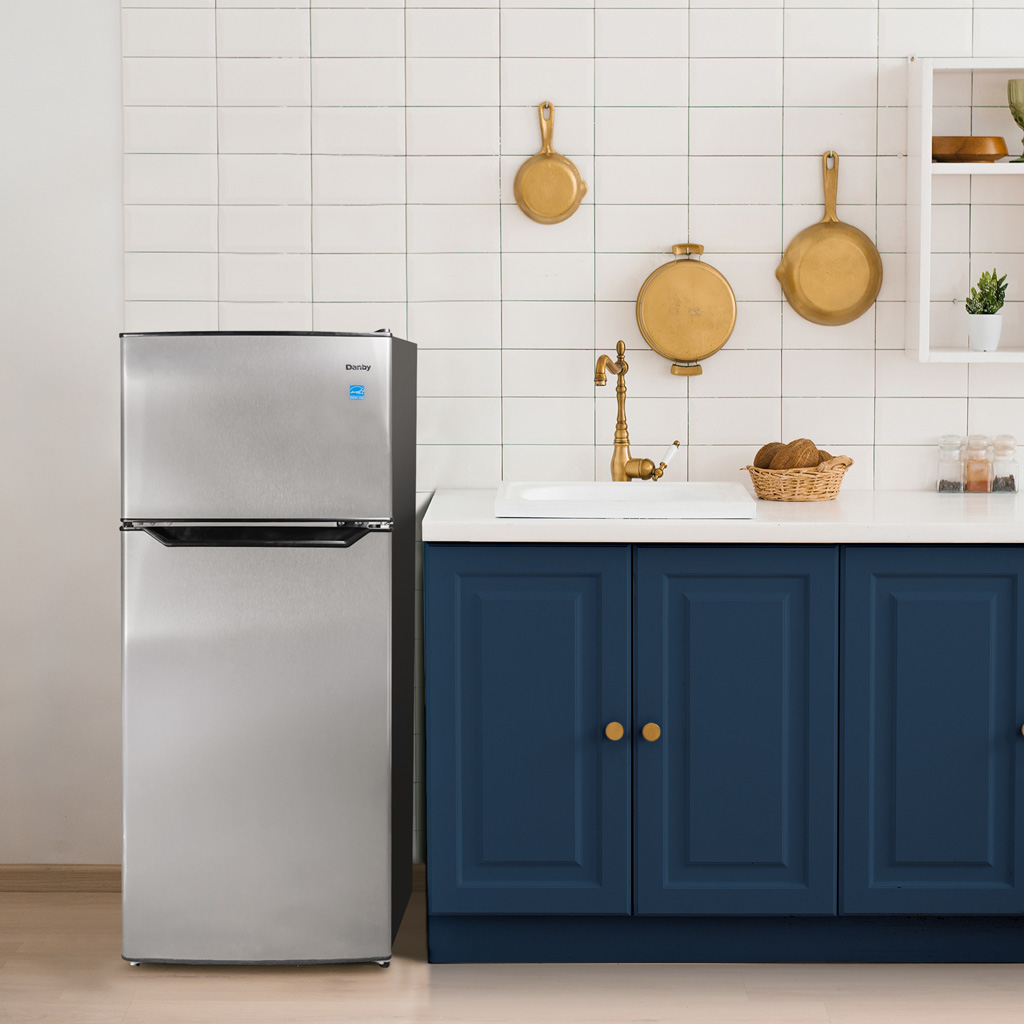 Danby 4.5 cu. ft. 2 Door Compact Fridge in Stainless Steel Look - DCR045B1SLDB - Image 3