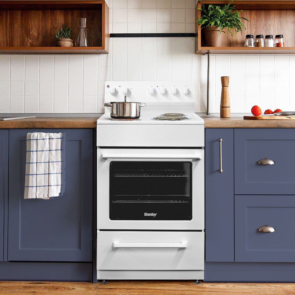 24 Inch Slide-In Electric Range with Rear Controls - DER240B1WC - Image 5